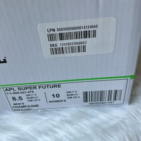 🆕 APL Athletic Propulsion Labs Unisex Super Future Hi-Tops in Champagne M8.5
W10 - Picture 12 of 12